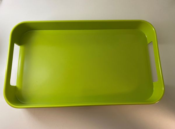 Melamin-Tablett apfelgrün, B 32,5 cm, T 19 cm, H 4,2 cm
