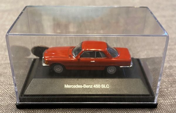 Mini-Pinnwand Mercedes Benz 450 SLC rot