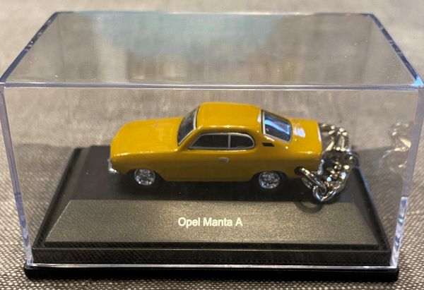 Schlüsselanhänger Opel Manta A, gelb