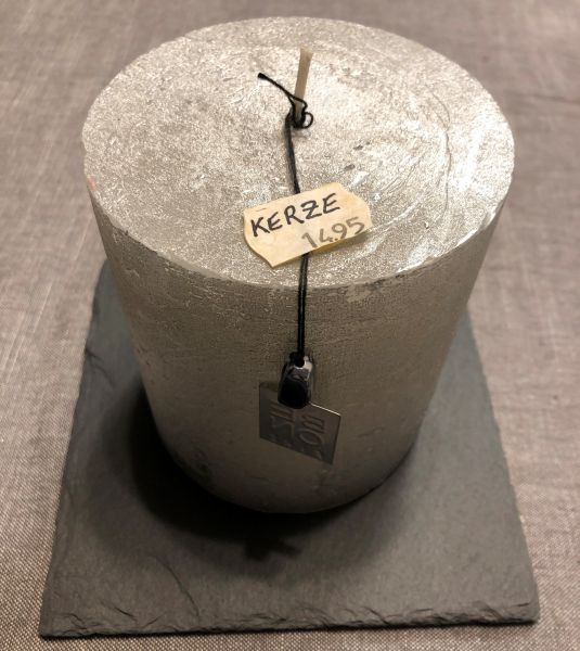 Zylinder-Kerze D 10 cm, H 11 cm, silber, brennt 70 Std., aus Paraffin