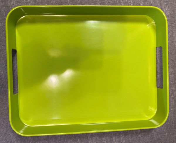 Melamin-Tablett grün, B 32,5 cm, T 25,5 cm, H 4,3 cm